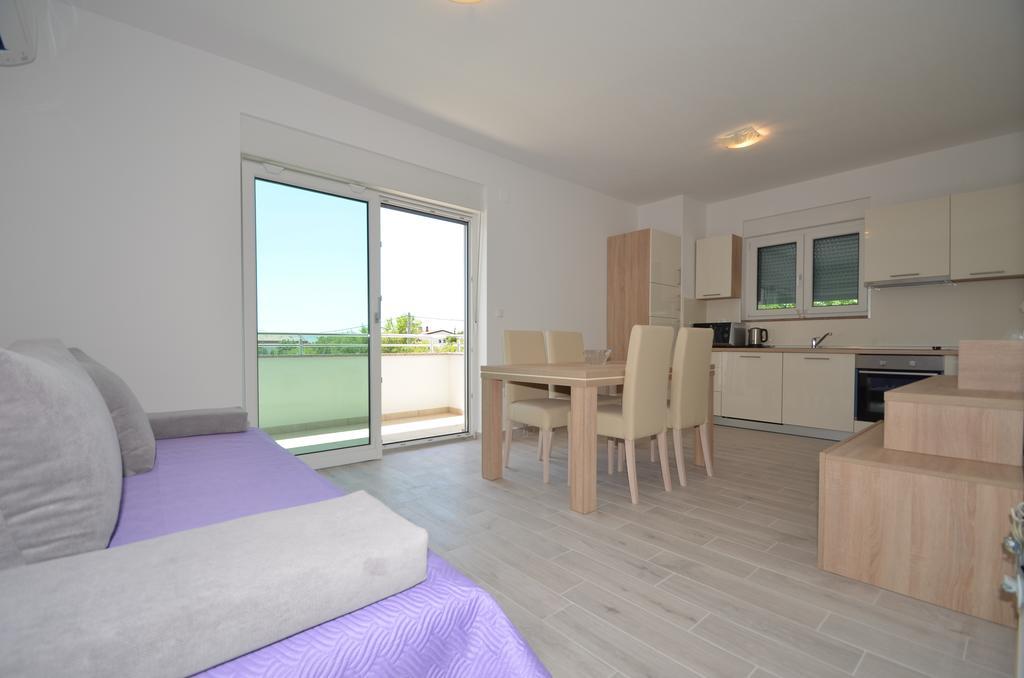 Apartment Anica Kuk Starigrad Paklenica Room photo